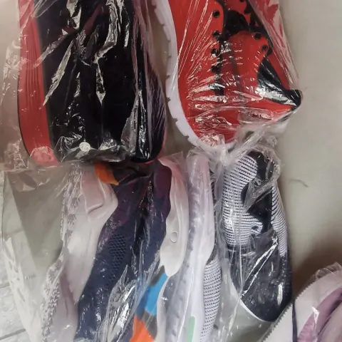 Pallet of Mixed Unbranded Trainers