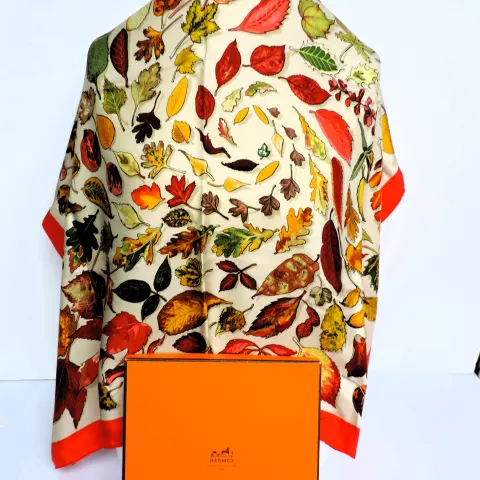 HERMÈS Silk Scarf Feuilles D’Automne Tourbillons By Christiane Vauzell with Hermes Gift Box
