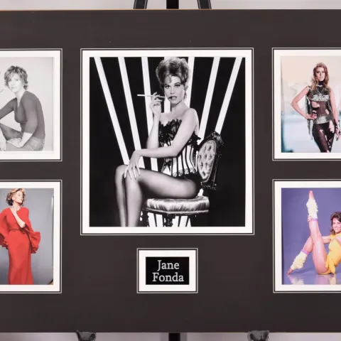JANE FONDA original signed presentation