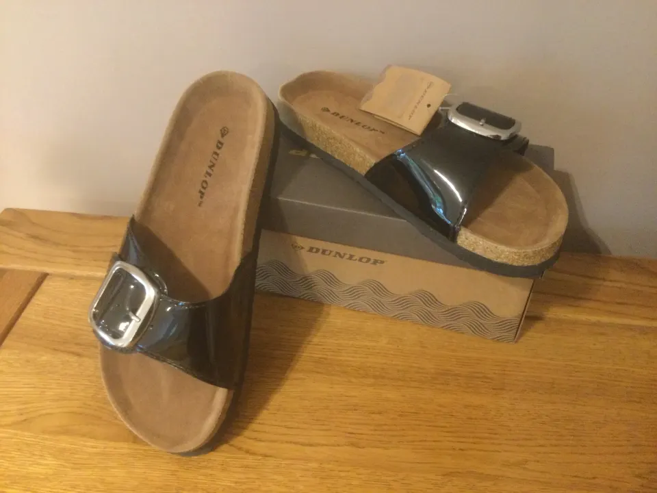 Dunlop “Single Buckle” Ladies Sandals, Size 5, Black - New RRP £35.00
