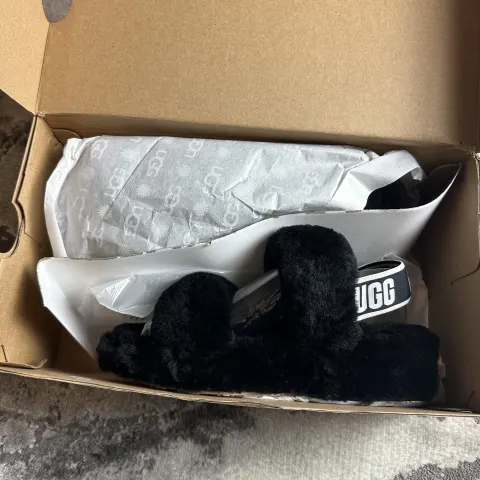 UGG Oh Yeah Slippers UK Size 3 - New No VAT