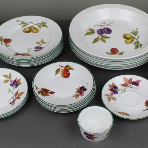 Collection of Royal Worcester Evesham Vale