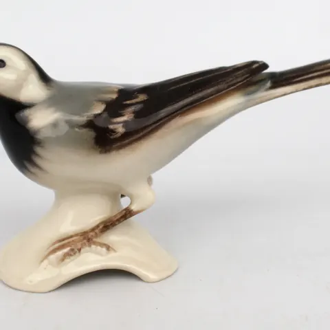Goebel Bird CV 36 Porcelain Figurine