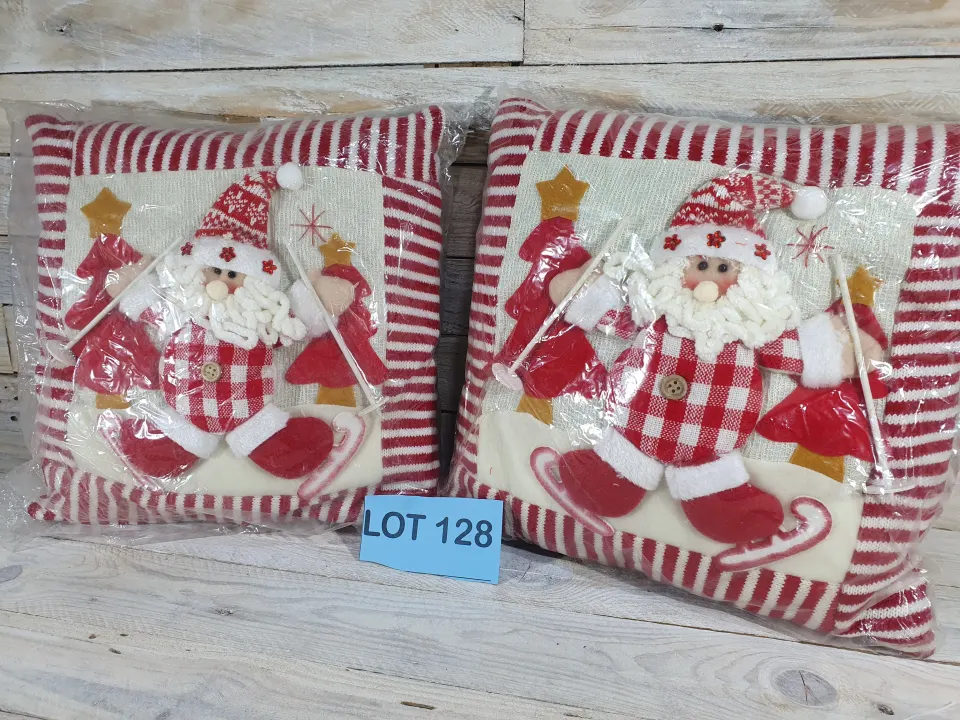 2 x 3D Luxury Santa Skiing cushions, 35cm x 35cm Rrp £35.98