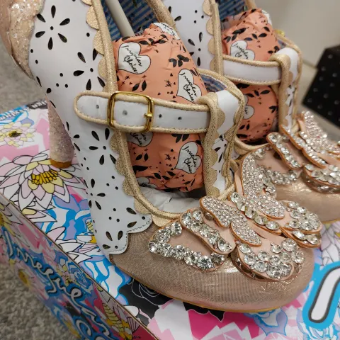 Irregular Choice shoes Papillon size 40