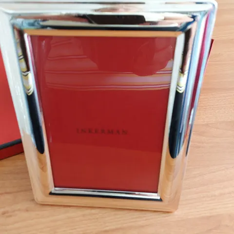Silver frame from Inkerman in presentation box