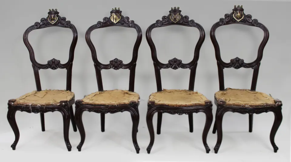 Set of 4 Victorian Heraldic Crested Chairs c.1850