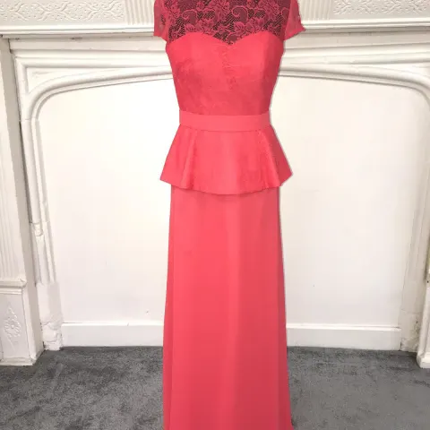 Coral size 8 Alexia designer dress