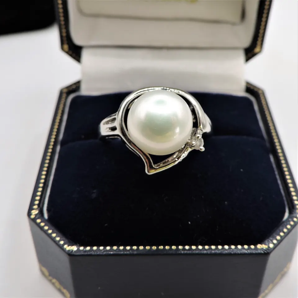  Sterling Silver Cultured Pearl & Diamond Ring New with Gift Pouch