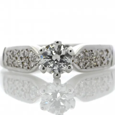 18ct White Gold Single Stone Claw Set With Stone Set Shoulders Diamond Ring (0.54) 0.76 Carats