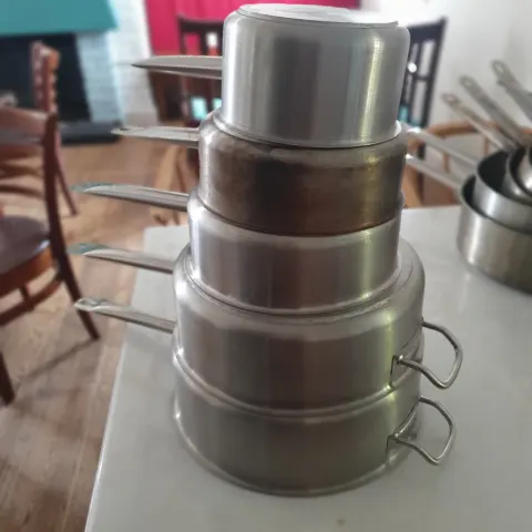 5 Heavy base  shallow stainless steel pots