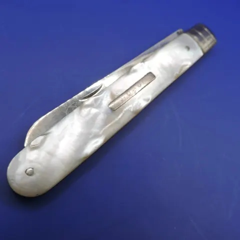 George V Silver and Mother of Pearl Fruit Knife 1920