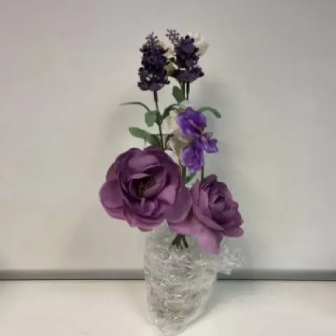 27 sets of Flowers in Vase