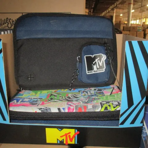 100 MTV Carry Cases For Tablets, Gadgets, Etc