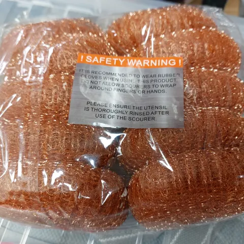 4 x packs of 10 pan scourers