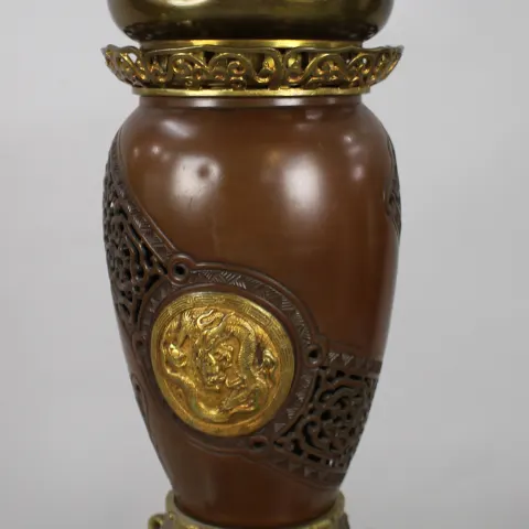 Antique Chinese Style Oil Lamp