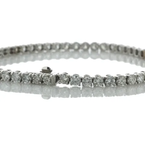 18ct White Gold Tennis Diamond Bracelet 4.83 Carats