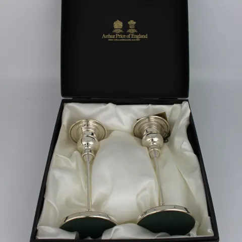 Cased Pair of Arthur Price Silver Plated Candlesticks