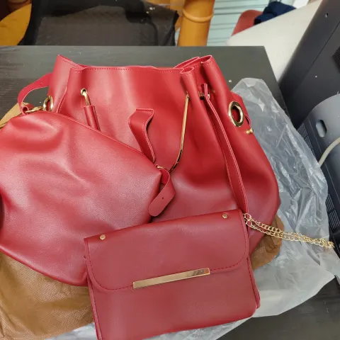 Set of 3 red ladies Handbags