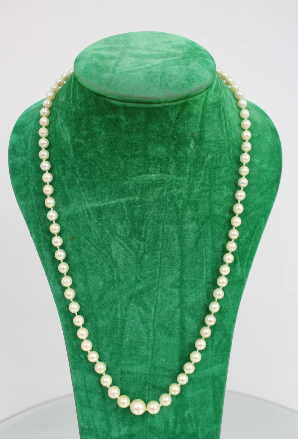 Pearl Necklace 9ct Gold Clasp