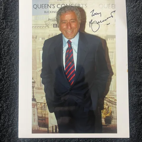Tony Bennett Signed