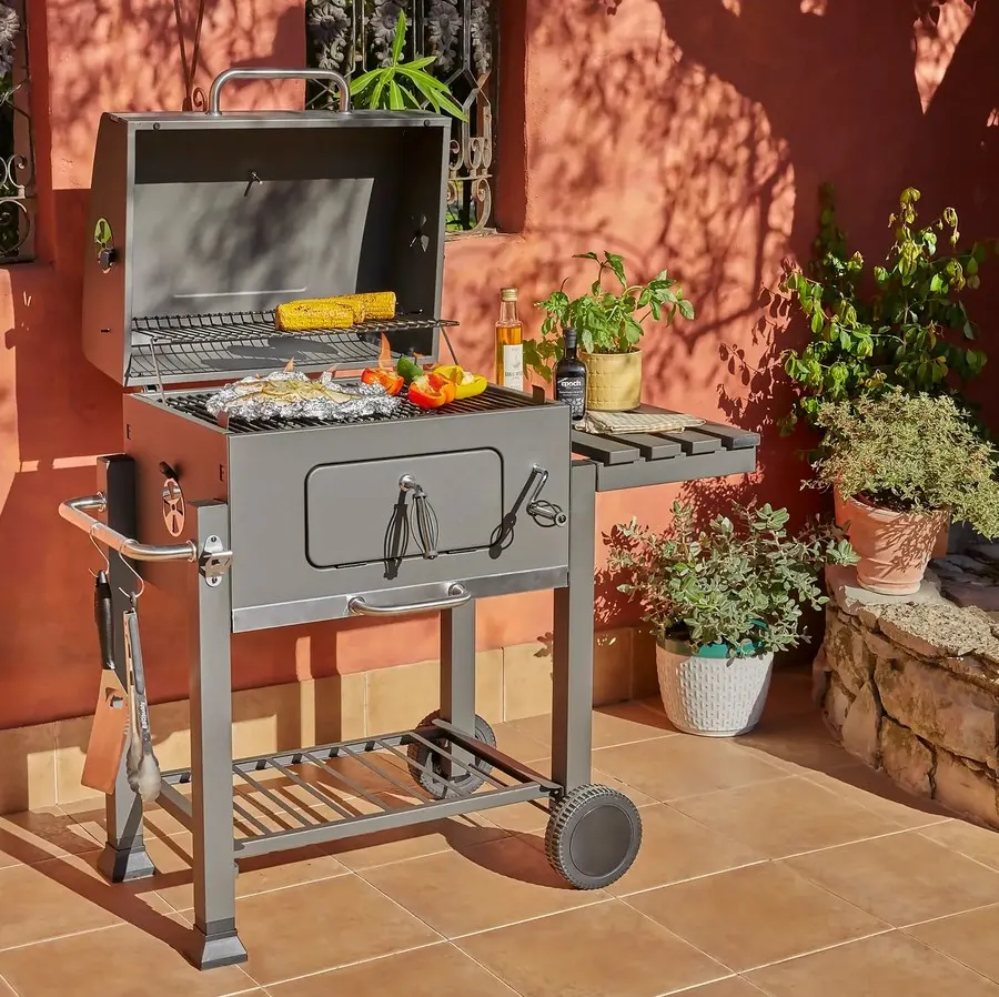 (56/Mez/P4) RRP £180. Texas Franklin Charcoal BBQ. Grid In Grid System For Easy Removal Of Central