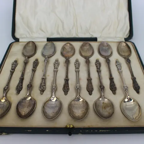 Cased Set of 12 Apostle Spoons by Charles Wilkes 1914