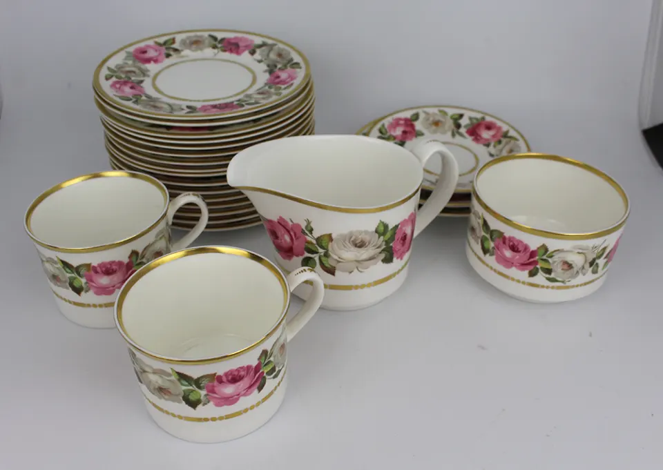 23 Pieces of Royal Worcester Royal Garden Pattern