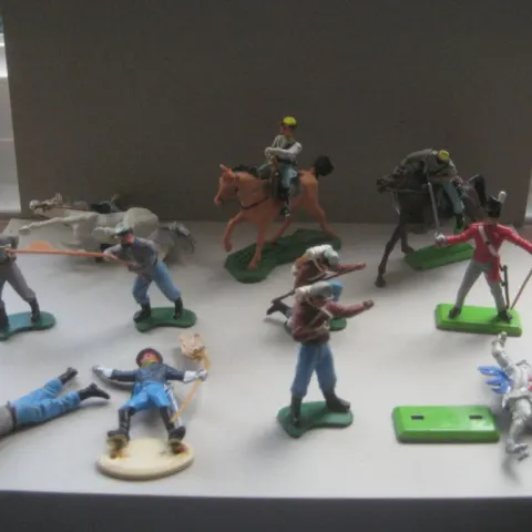 A Group of 11 Vintage Britain's Ltd Plastic Soldiers