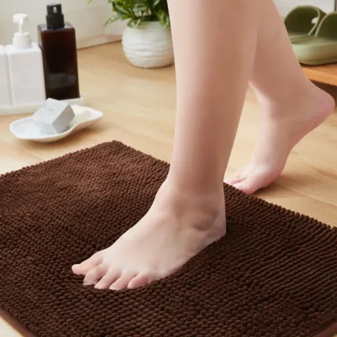 Brown Luxury Chenille Bath Mat L13