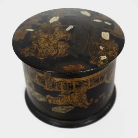 19th c. Chinese Lacquered Box