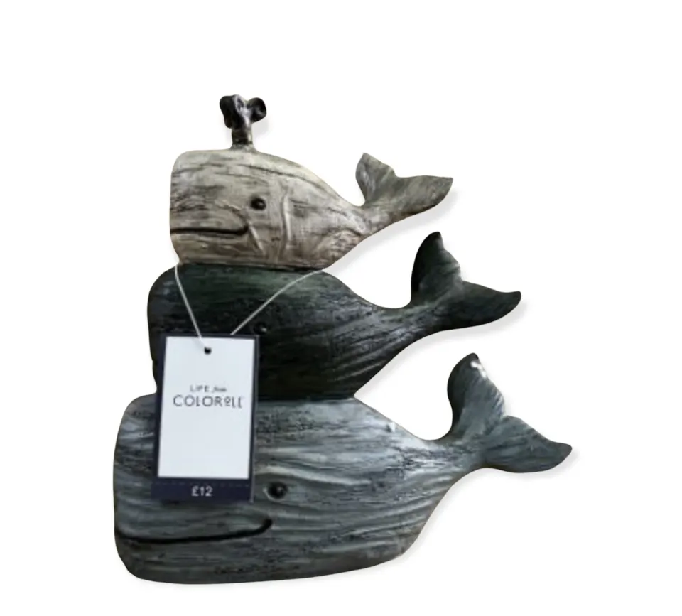 7 x BRAND NEW COLOUROLL DECORATIVE WHALE SCULPTURES RRP £12 EACH