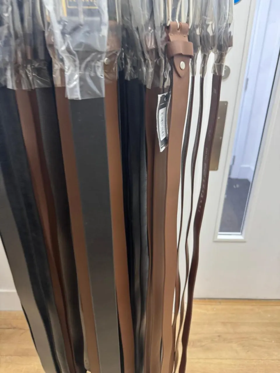 'Tanners' Men's Genuine Leather Belts -  Various Sizes - Various Colours - Various Styles