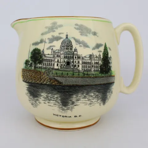 Vintage Crown Devon Fielding's Jug c.1930