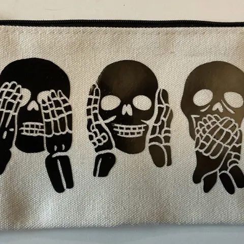 New Skull Design Make up / wash bag