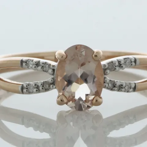 9ct Rose Gold Diamond And Morganite Ring (M0.59) 0.03 Carats