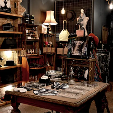 Antiques, Jewellery & Collectables | Collective Auction | Closes for entries 06/09/2026