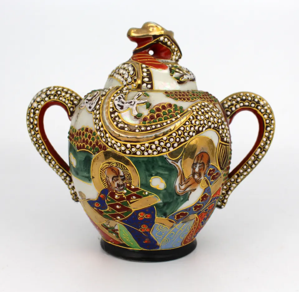 Decorative Japanese Satsuma Ware Lidded Two Handled Bowl