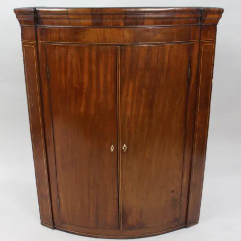 Georgian Bow Fronted Mahogany Wall Hanging Corner Cabinet