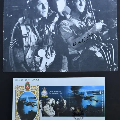 RICHARD TODD Original signature