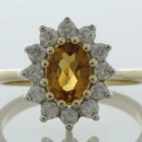 9ct Yellow Gold Oval Centre And Citrine Ring (C0.84) 0.40 Carats