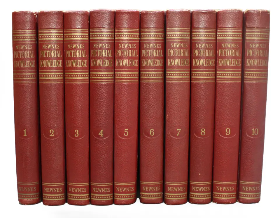 Newnes Pictorial Knowledge 10 Volumes