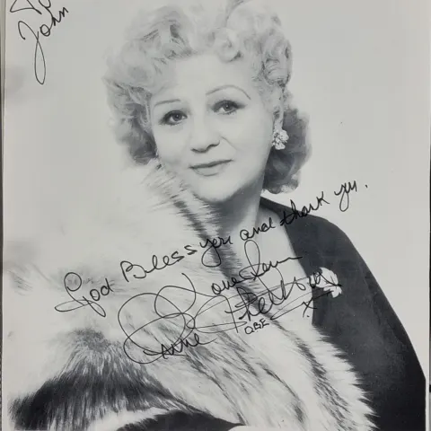 Anne Shelton Original Signature