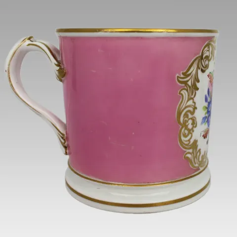 Mid-19th Century Worcester Porcelain Tankard with Rose Pompadour Ground
