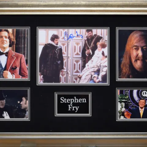 STEPHEN FRY original signature presentation.
