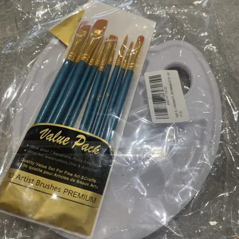 Brand New Artist Pallet and Brush set x 2