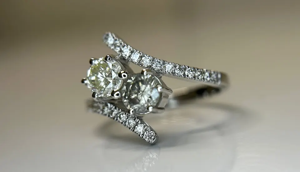 Beautiful Natural  1.15 Carat Diamond Ring With 18k White Gold