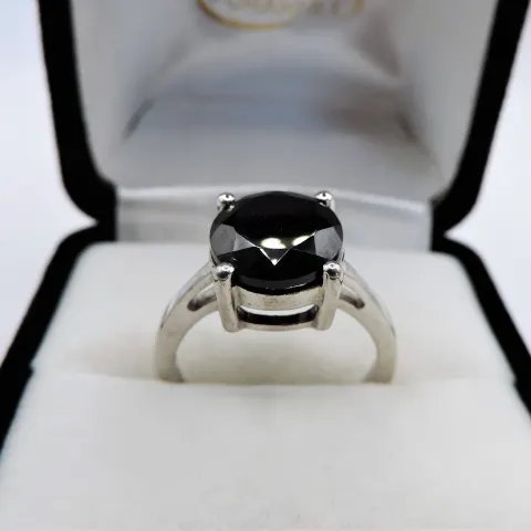 Black Spinel Ring 3.5 carats Sterling Silver New with Gift Pouch
