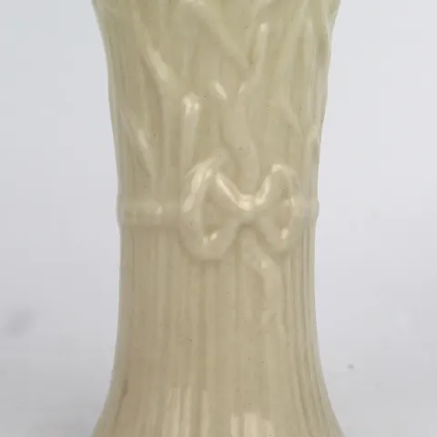Small Irish Belleek Vase c.1970