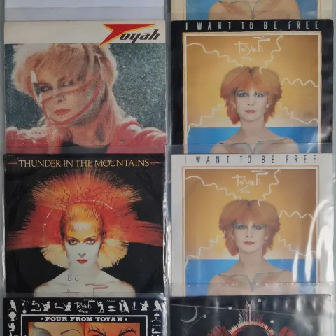 A Collection of 8x Toyah 7” Vinyl Singles Mainly VG+ to EX Condition